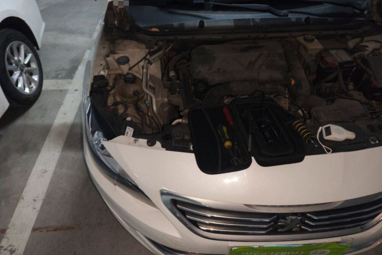 Used Peugeot 408 2018 230THP Automatic Luxury Edition Engine Bay Right