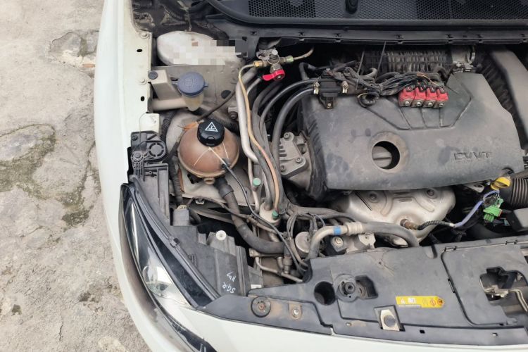Used Peugeot 408 2018 Revised Version 1.8L Automatic Luxury Edition Engine Bay Right