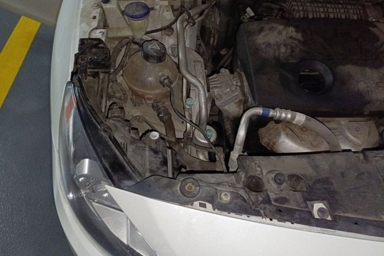 Used Peugeot 408 2018 Revised Version 1.8L Automatic Luxury Edition Engine Bay Right