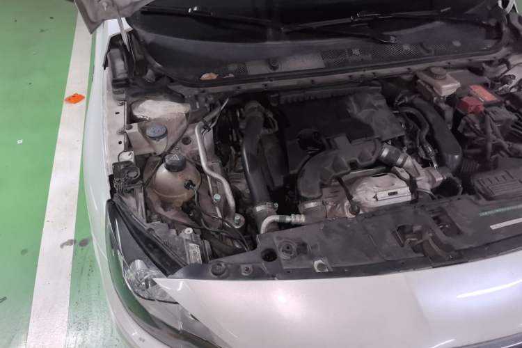 Used Peugeot 408 2018 Revised 350THP Automatic Luxury Edition Engine Bay Right
