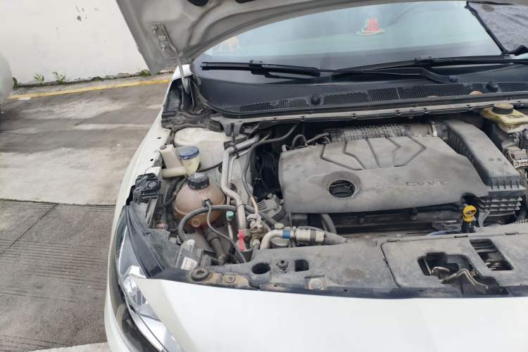Used Peugeot 408 2018 Revised Version 1.8L Automatic Luxury Edition Engine Bay Right