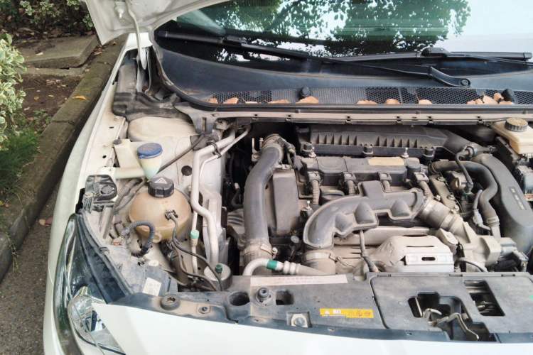 Used Peugeot 408 2018 Revised 350THP Automatic Luxury Edition Engine Bay Right