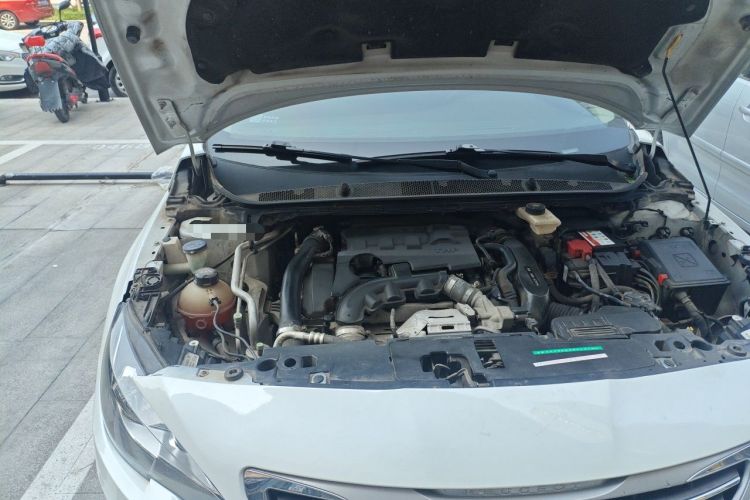 Used Peugeot 408 2018 350THP Automatic Luxury Edition Engine Bay Right