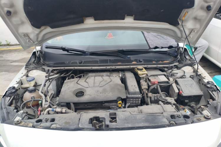Used Peugeot 408 2018 Revised Version 1.8L Automatic Luxury Edition Engine Bay