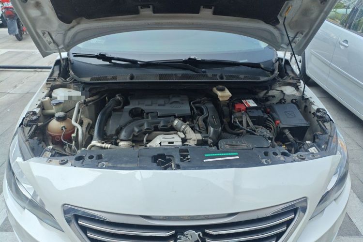 Used Peugeot 408 2018 350THP Automatic Luxury Edition Engine Bay