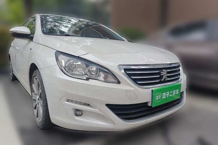 Used Peugeot 408 2018 350THP Automatic Luxury Edition Front Right 45 Deg