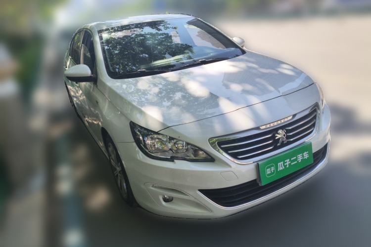 Used Peugeot 408 2018 350THP Automatic Luxury Edition Front Right 45 Deg