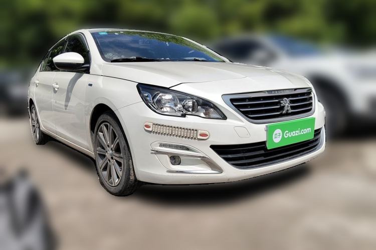 Used Peugeot 408 2018 350THP Automatic Luxury Edition Front Right 45 Deg