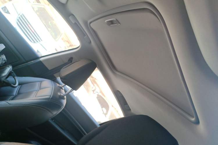Used Peugeot 408 2018 350THP Automatic Luxury Edition Headliner