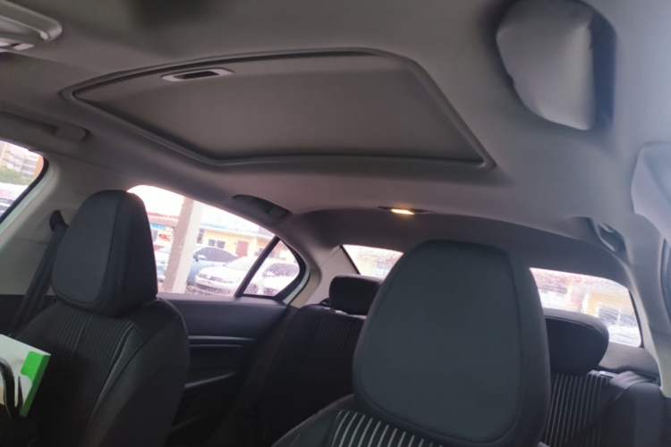Used Peugeot 408 2018 Revised 350THP Automatic Luxury Edition Headliner