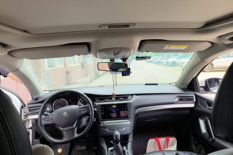 Used Peugeot 408 2018 Revised 350THP Automatic Luxury Edition Headliner