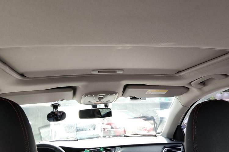 Used Peugeot 408 2018 350THP Automatic Luxury Edition Headliner
