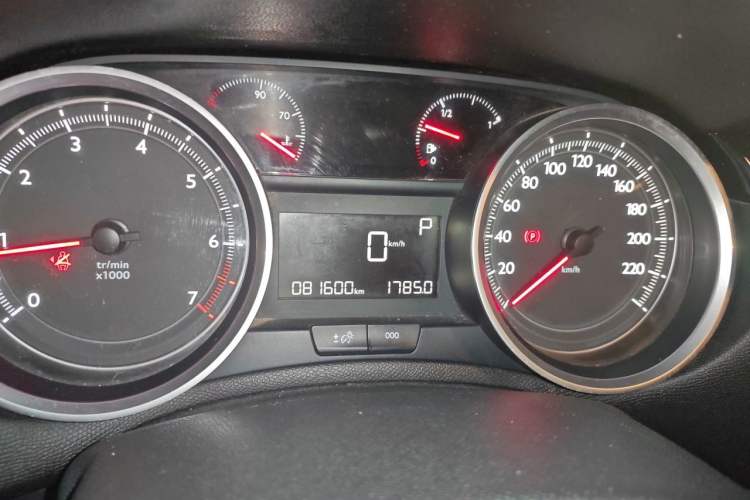 Used Peugeot 408 2018 Revised Version 1.8L Automatic Luxury Edition Instrument Cluster