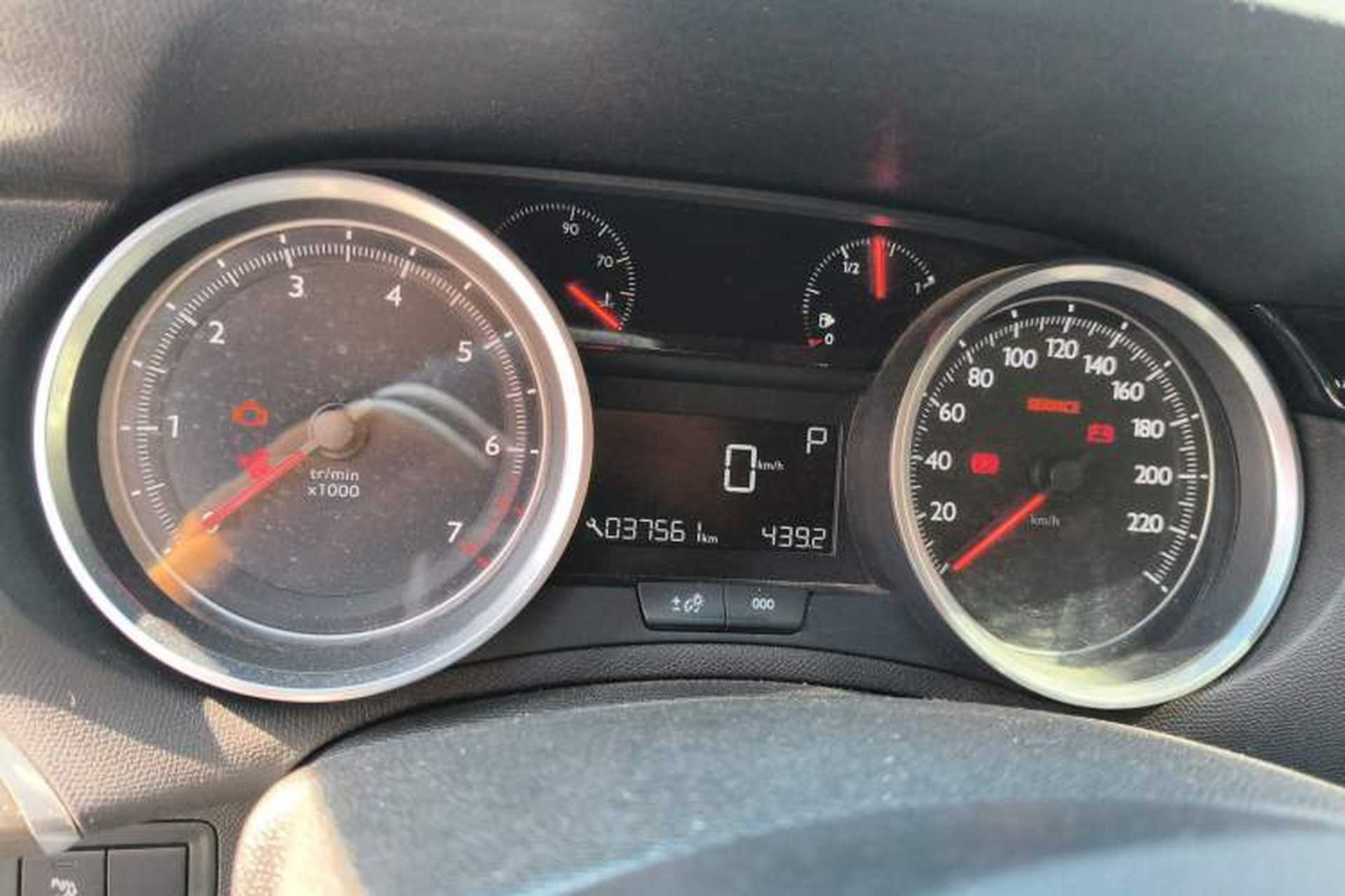 Used Peugeot 408 2018 350THP Automatic Luxury Edition Instrument Cluster