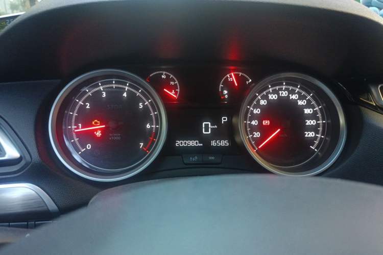 Used Peugeot 408 2018 1.8L Automatic Luxury Edition Instrument Cluster
