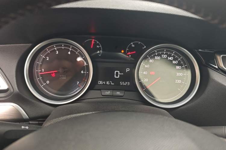 Used Peugeot 408 2018 350THP Automatic Luxury Edition Instrument Cluster