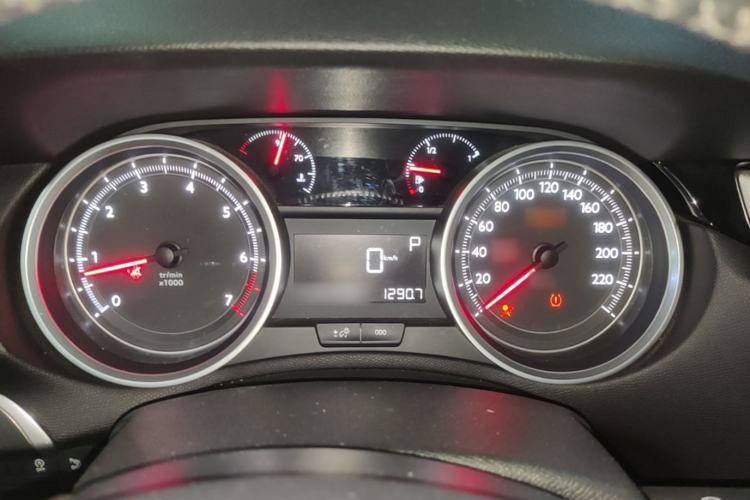 Used Peugeot 408 2018 350THP Automatic Luxury Edition Instrument Cluster