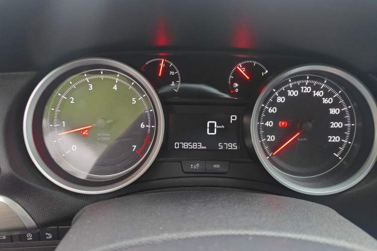Used Peugeot 408 2018 350THP Automatic Luxury Edition Instrument Cluster