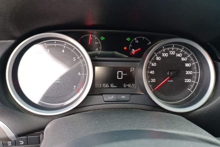 Used Peugeot 408 2018 350THP Automatic Luxury Edition Instrument Cluster