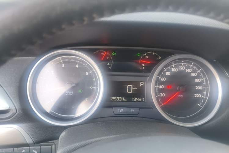 Used Peugeot 408 2018 350THP Automatic Luxury Edition Instrument Cluster