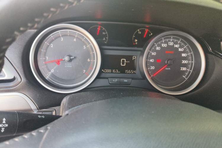 Used Peugeot 408 2018 350THP Automatic Luxury Edition Instrument Cluster