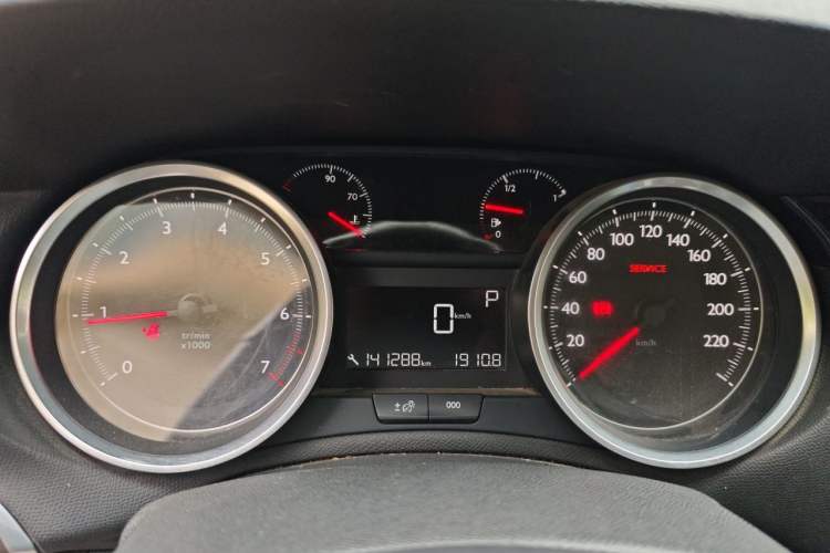 Used Peugeot 408 2018 350THP Automatic Luxury Edition Instrument Cluster