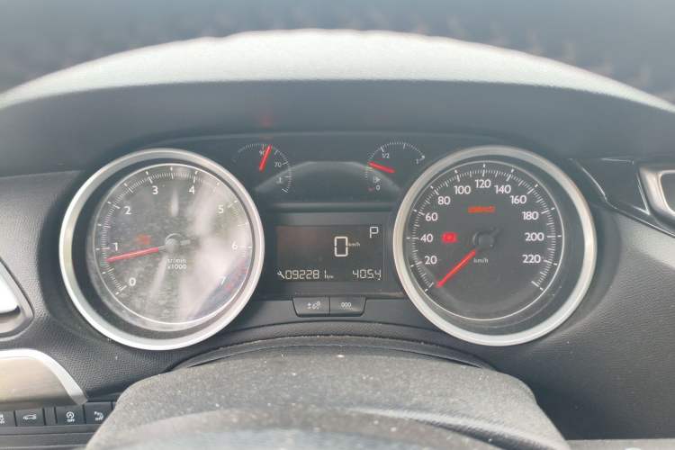 Used Peugeot 408 2018 Revised Version 1.8L Automatic Luxury Edition Instrument Cluster