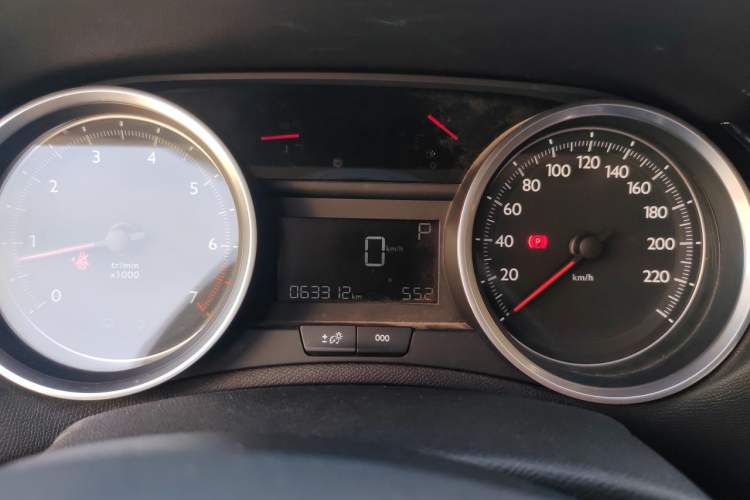 Used Peugeot 408 2018 350THP Automatic Luxury Edition Instrument Cluster
