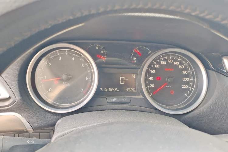 Used Peugeot 408 2018 1.8L Automatic Luxury Edition Instrument Cluster