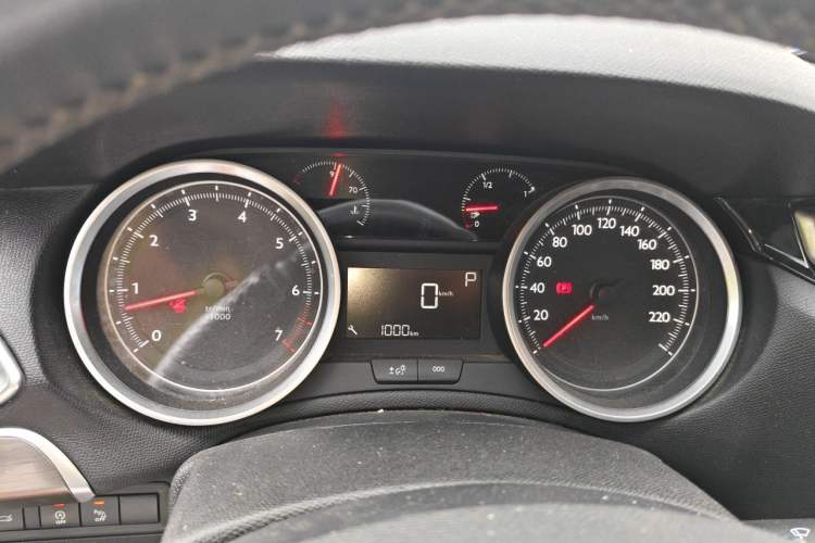 Used Peugeot 408 2018 350THP Automatic Luxury Edition Instrument Cluster