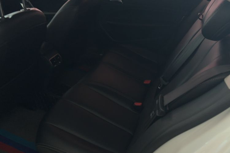 Used Peugeot 408 2018 350THP Automatic Luxury Edition Interior 1