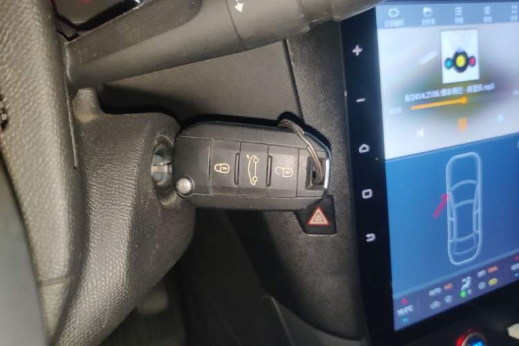 Used Peugeot 408 2018 350THP Automatic Luxury Edition Interior 1