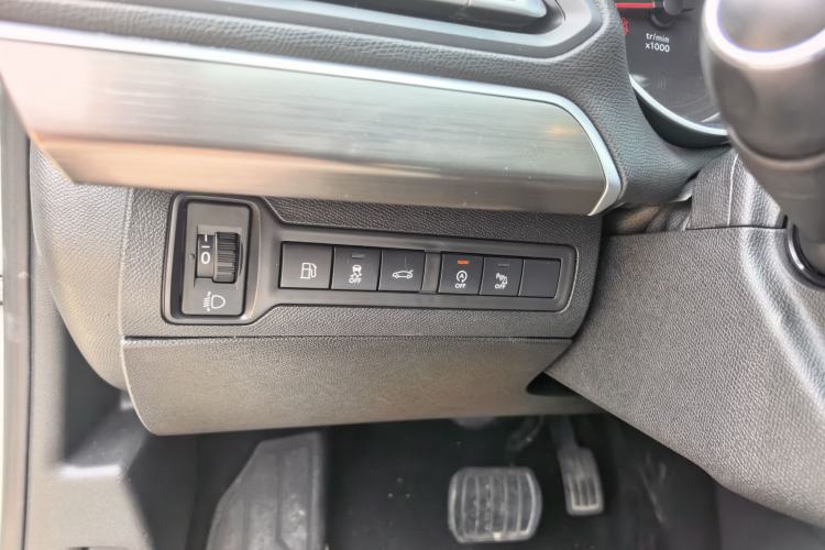 Used Peugeot 408 2018 350THP Automatic Luxury Edition Interior 4