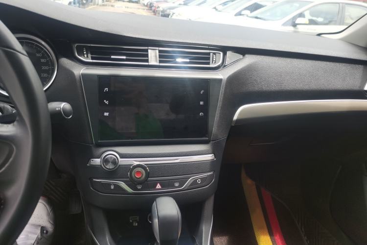 Used Peugeot 408 2018 Revised Version 230THP Automatic Luxury Edition Interior 5