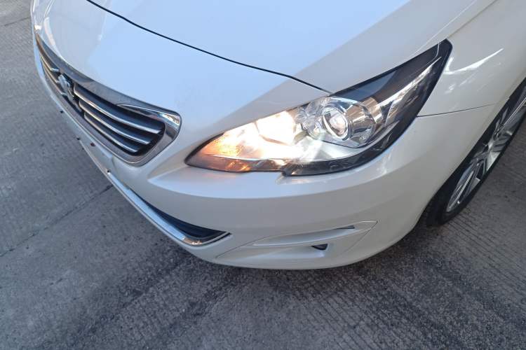 Used Peugeot 408 2018 350THP Automatic Luxury Edition Left Front Headlight