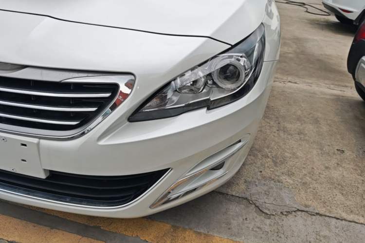 Used Peugeot 408 2018 Revised 350THP Automatic Luxury Edition Left Front Headlight