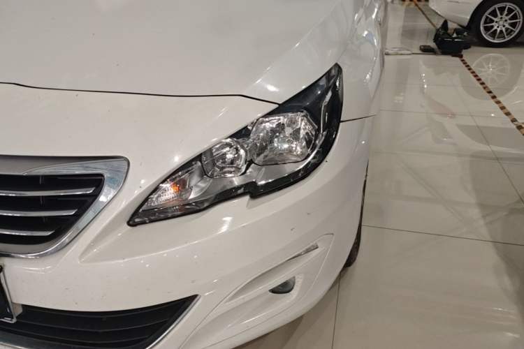 Used Peugeot 408 2018 350THP Automatic Luxury Edition Left Front Headlight