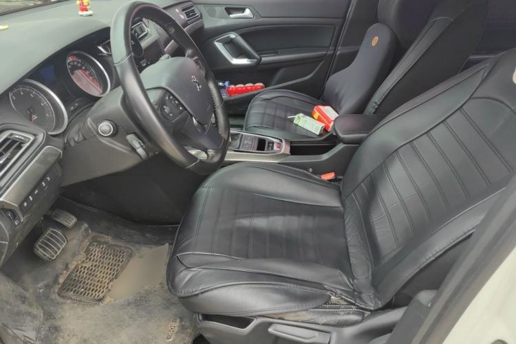 Used Peugeot 408 2018 350THP Automatic Luxury Edition Left Front Seat