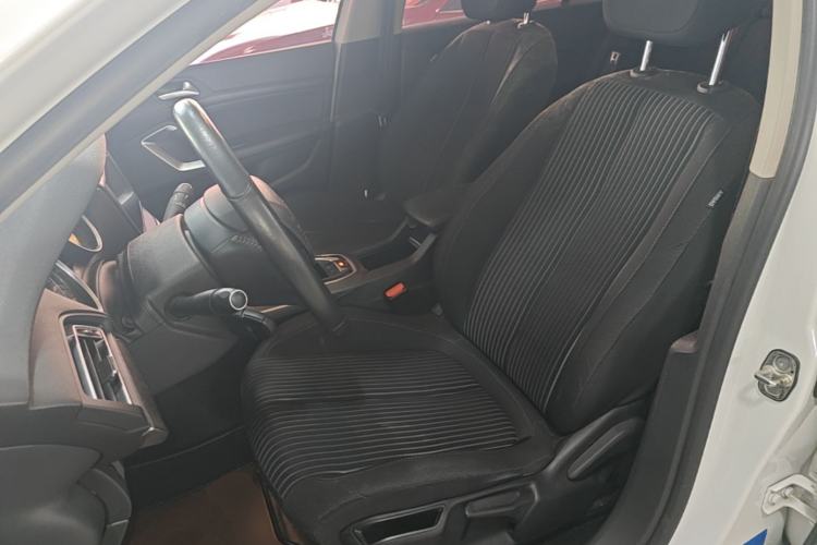 Used Peugeot 408 2018 350THP Automatic Luxury Edition Left Front Seat