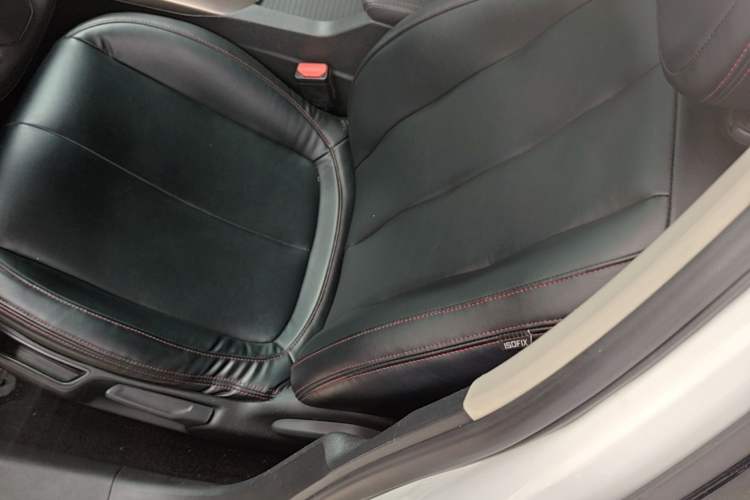 Used Peugeot 408 2018 Revised 350THP Automatic Luxury Edition Left Front Seat