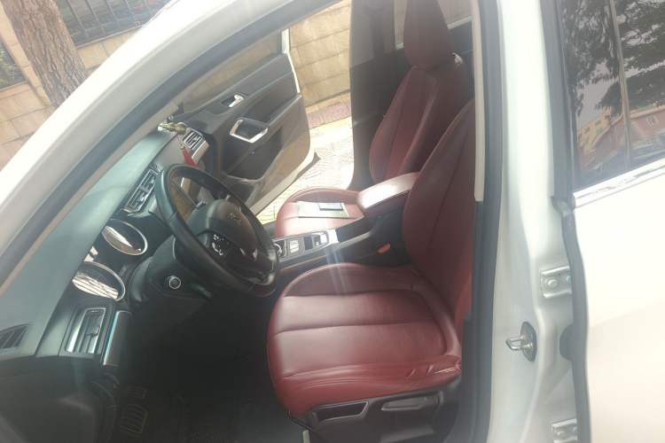 Used Peugeot 408 2018 350THP Automatic Luxury Edition Left Front Seat