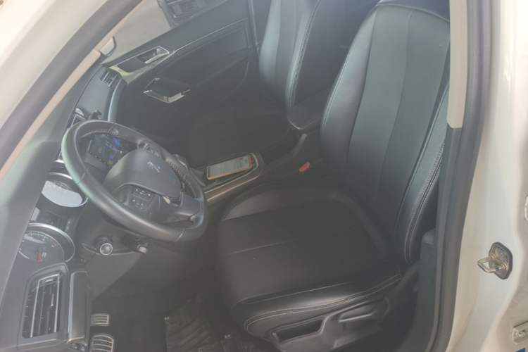 Used Peugeot 408 2018 350THP Automatic Luxury Edition Left Front Seat