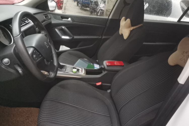Used Peugeot 408 2018 230THP Automatic Luxury Edition Left Front Seat