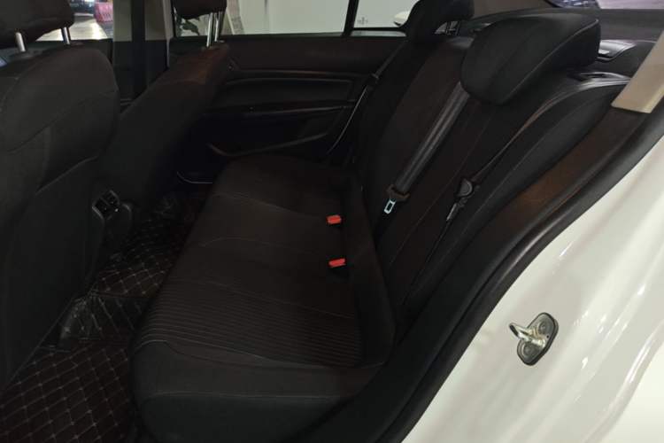 Used Peugeot 408 2018 Revised 350THP Automatic Luxury Edition Left Rear Seat