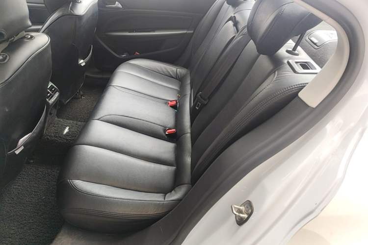Used Peugeot 408 2018 350THP Automatic Luxury Edition Left Rear Seat