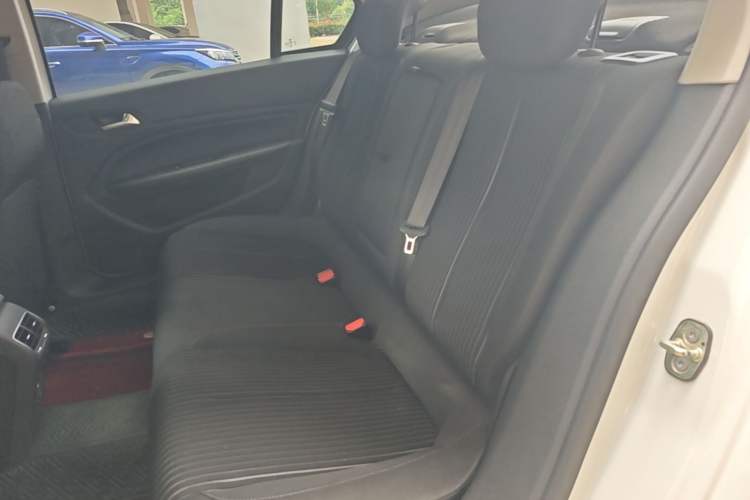 Used Peugeot 408 2018 350THP Automatic Luxury Edition Left Rear Seat