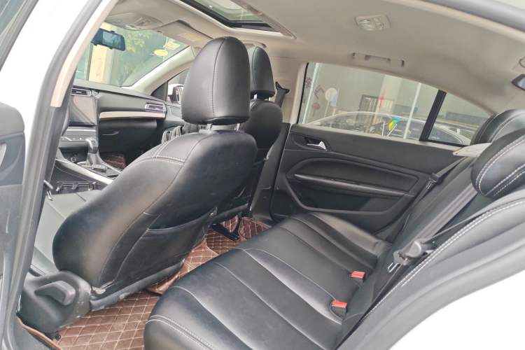 Used Peugeot 408 2018 Revised 350THP Automatic Luxury Edition Left Rear Seat