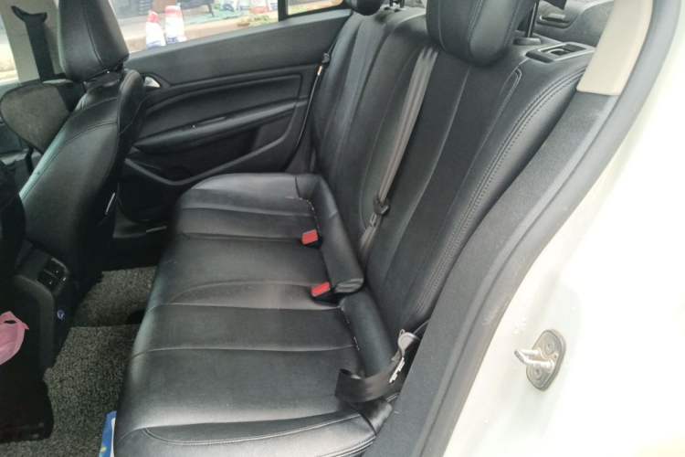 Used Peugeot 408 2018 Revised Version 1.8L Automatic Luxury Edition Left Rear Seat
