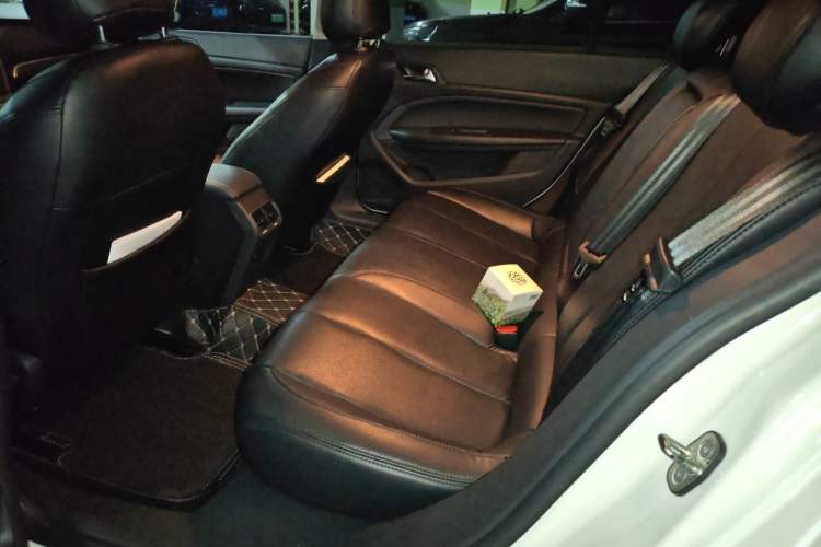 Used Peugeot 408 2018 350THP Automatic Luxury Edition Left Rear Seat