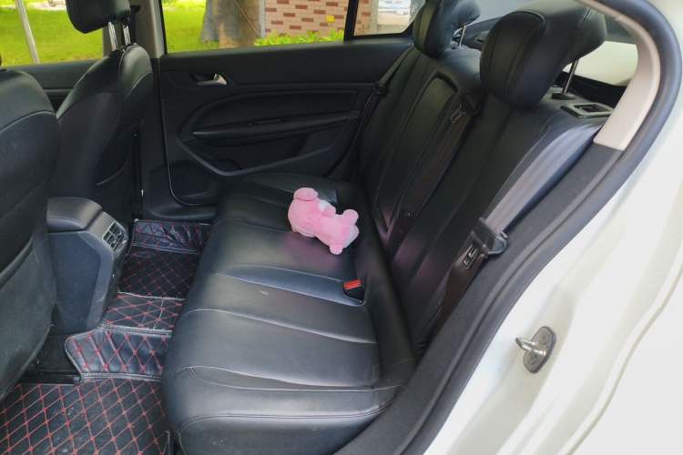 Used Peugeot 408 2018 350THP Automatic Luxury Edition Left Rear Seat